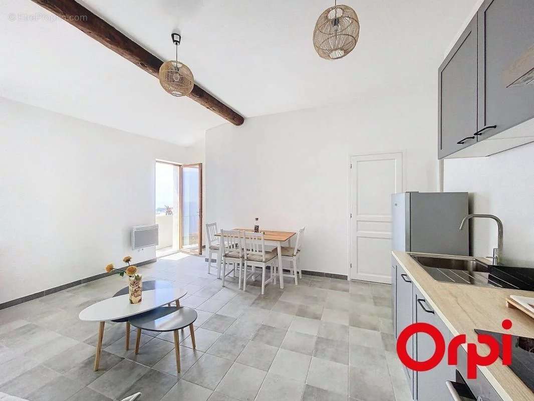 Appartement à ROQUEBRUNE-CAP-MARTIN