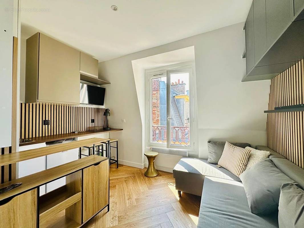 Appartement à PARIS-9E