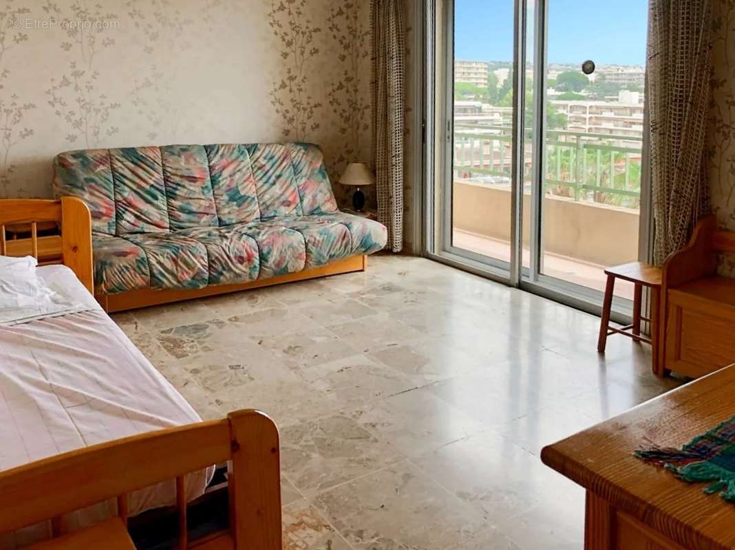 Appartement à CAGNES-SUR-MER