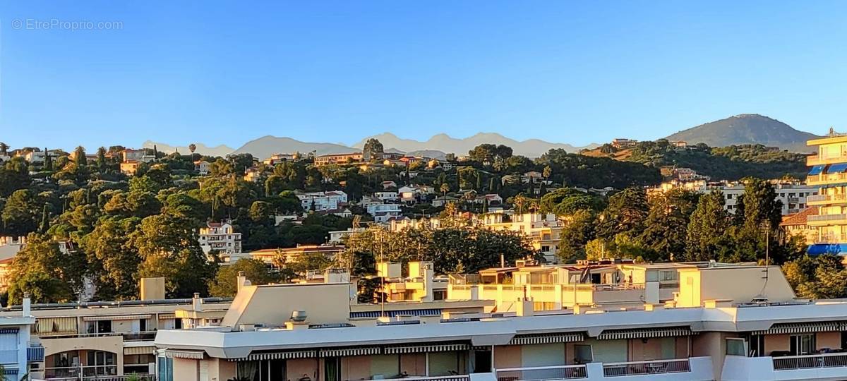 Appartement à CAGNES-SUR-MER