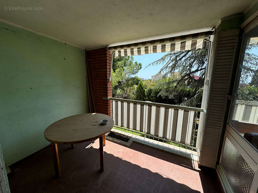 Appartement à MARSEILLE-14E