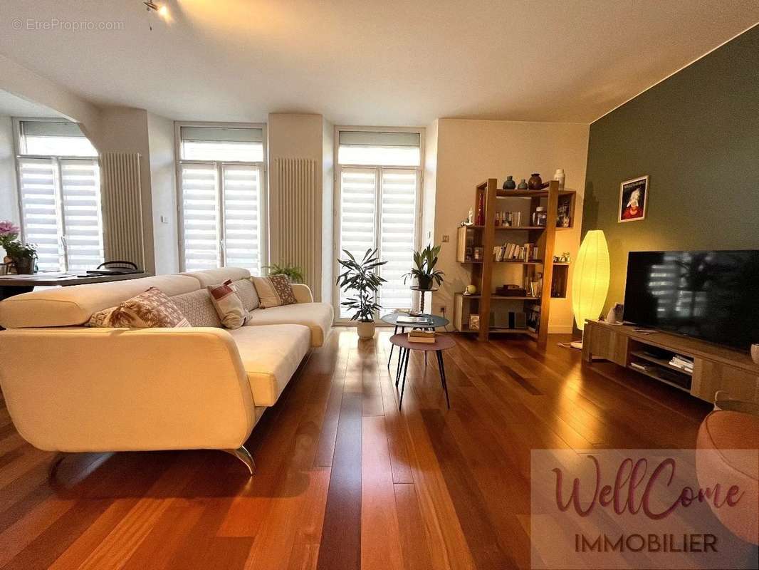 Appartement à AIX-LES-BAINS