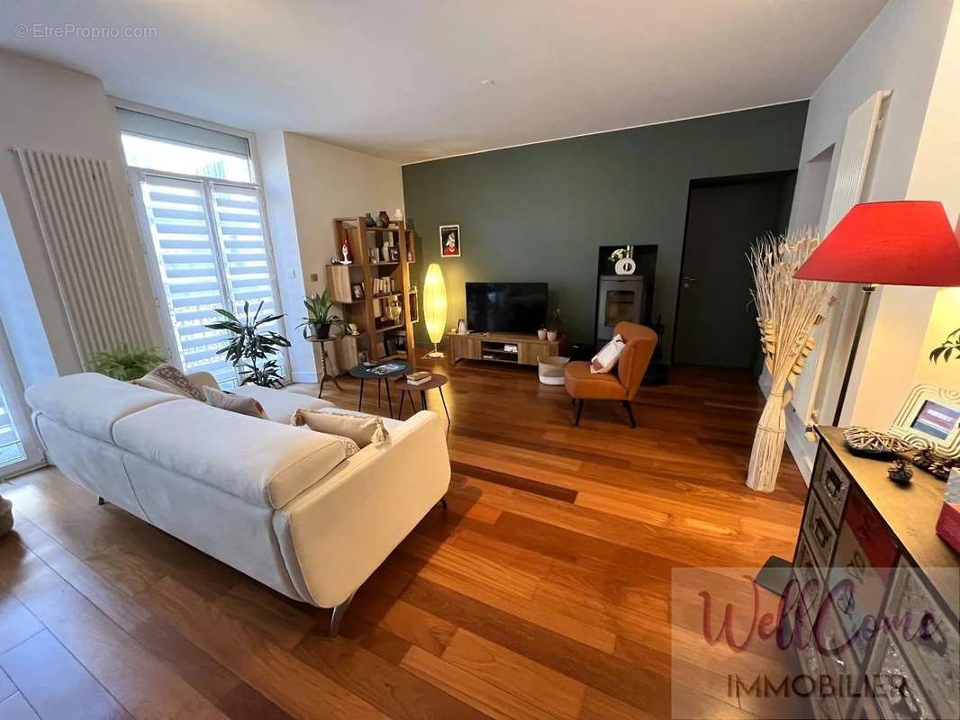 Appartement à AIX-LES-BAINS