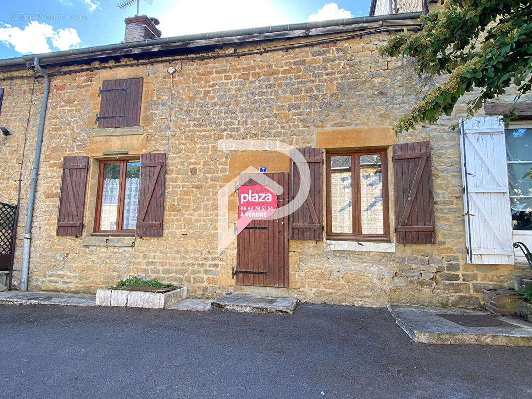 Maison à CHARLEVILLE-MEZIERES