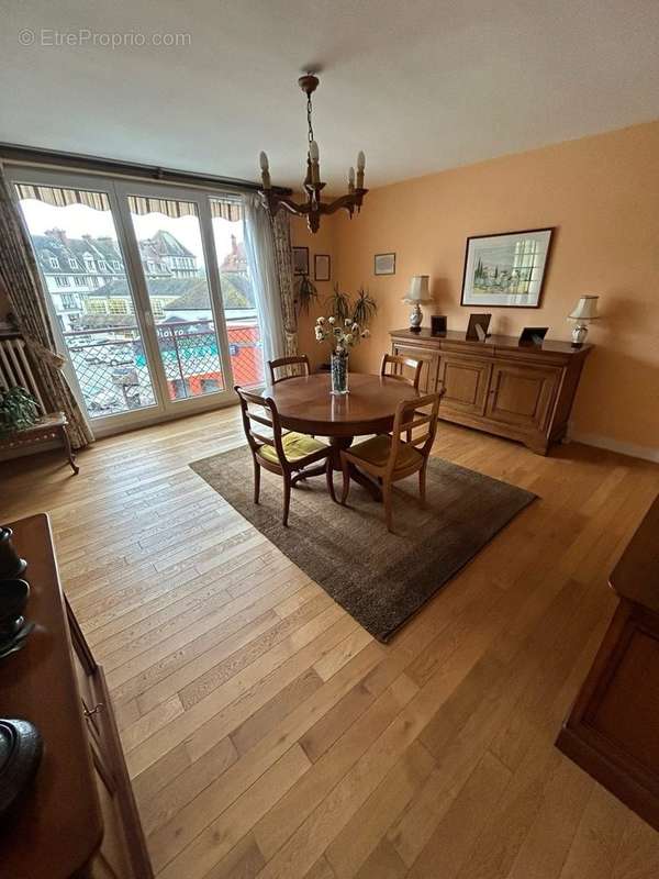 Appartement à CAUDEBEC-EN-CAUX