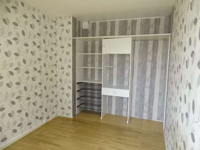 Appartement à LILLEBONNE