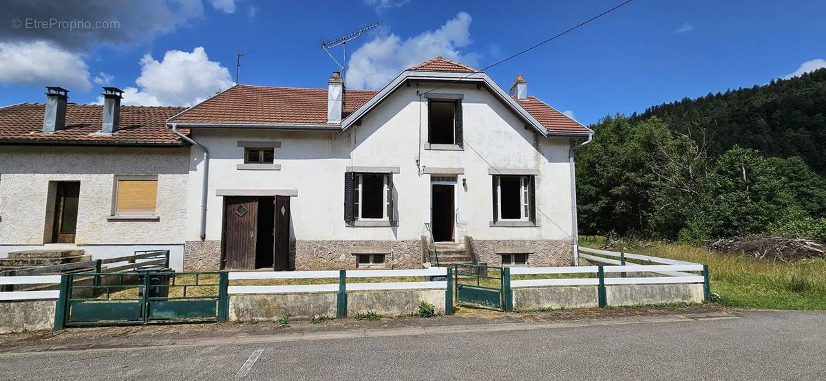 Maison à CELLES-SUR-PLAINE