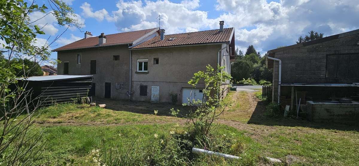 Maison à CELLES-SUR-PLAINE