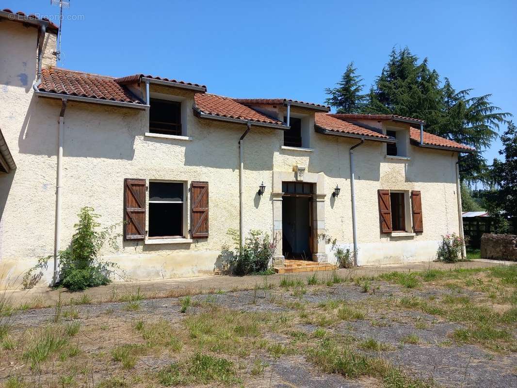 Maison à ORIEUX