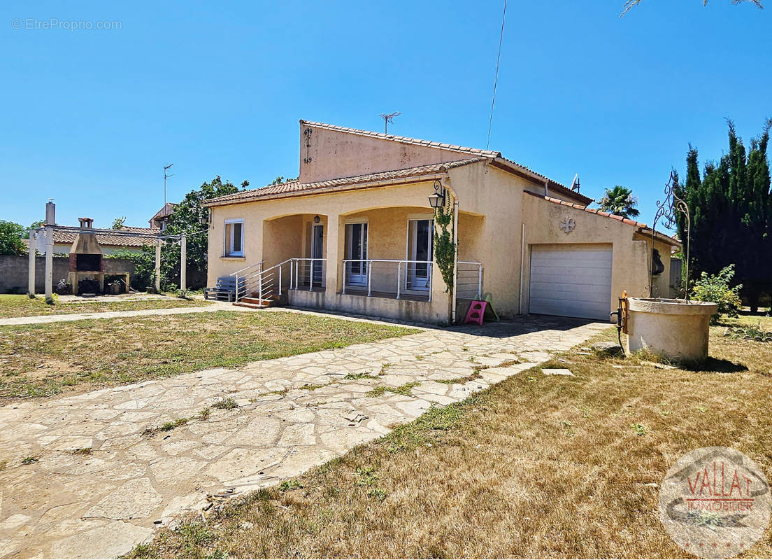 Maison à POMEROLS