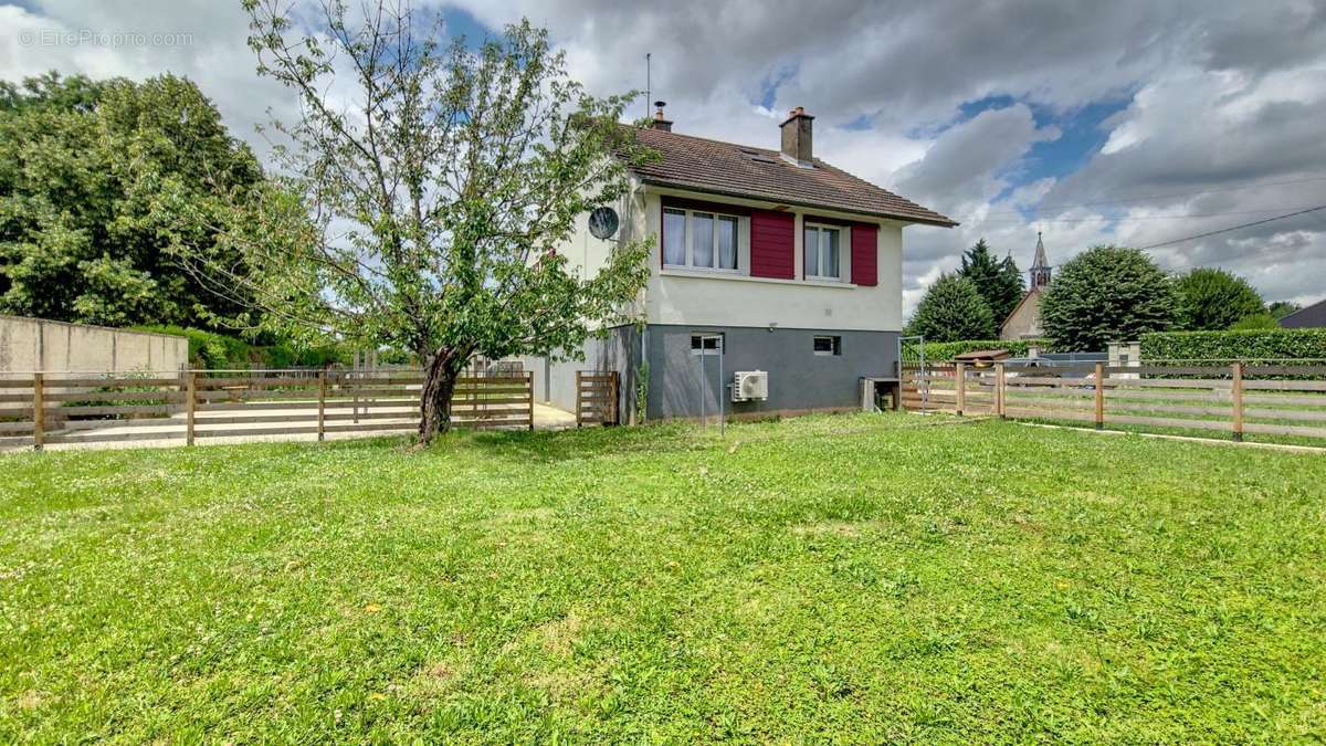 Maison à BRAZEY-EN-PLAINE