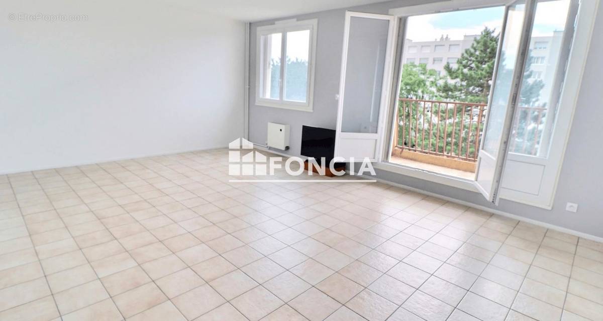 Appartement à LYON-5E