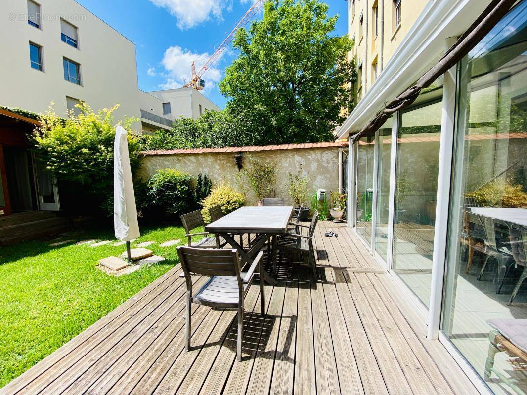 Appartement à LYON-7E