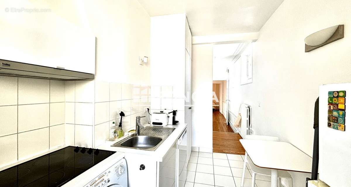 Appartement à PARIS-14E