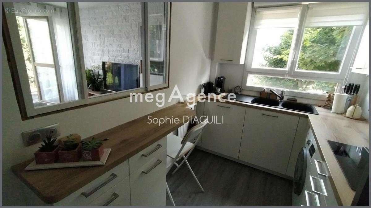 Appartement à CHENNEVIERES-SUR-MARNE