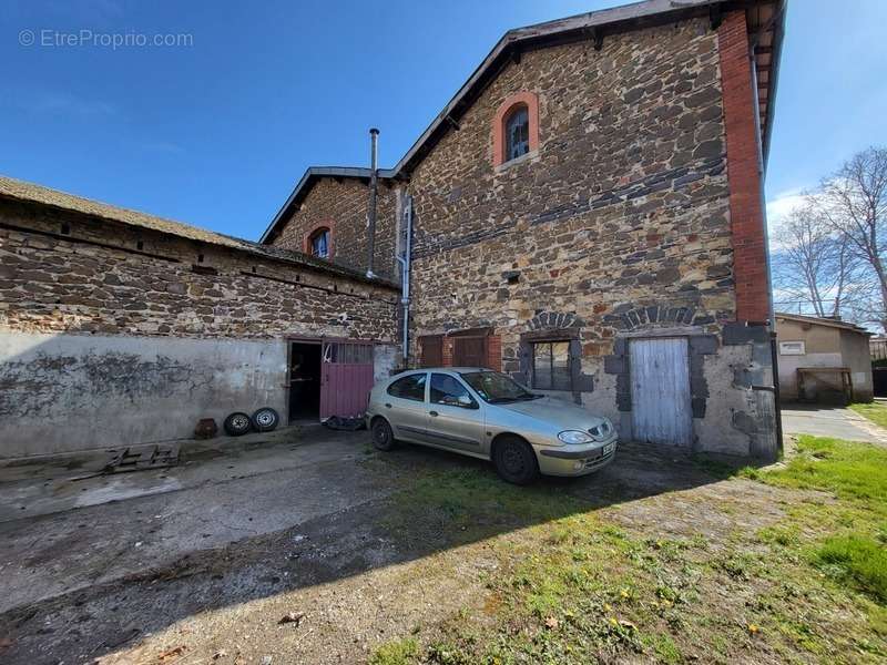 Maison à VERTAIZON