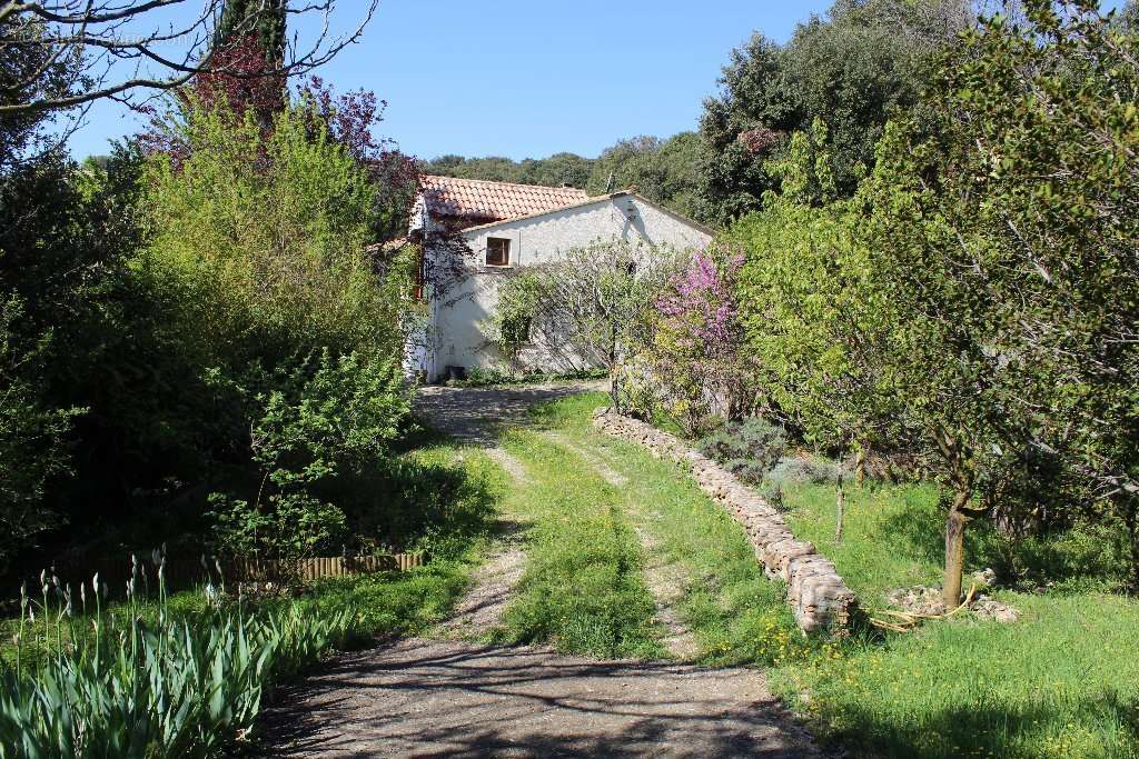 Maison à FAUGERES