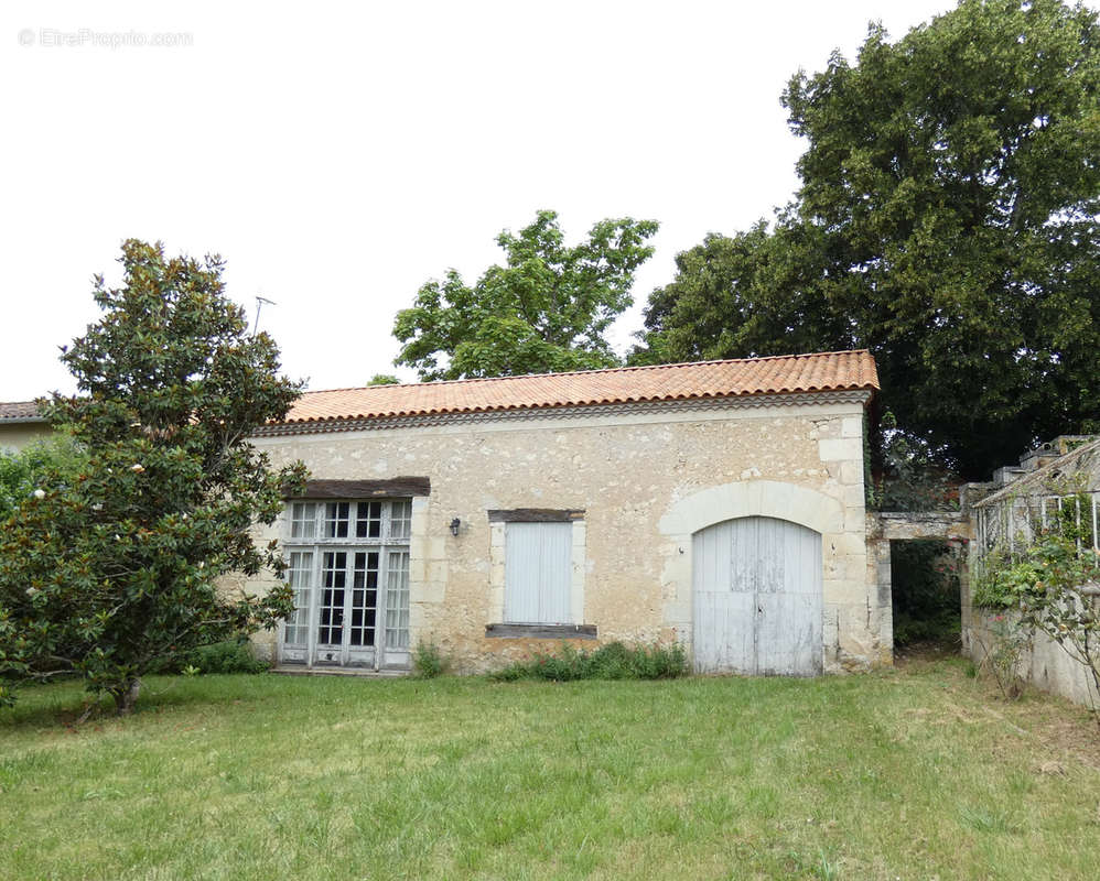 Maison à SAINT-VINCENT-JALMOUTIERS