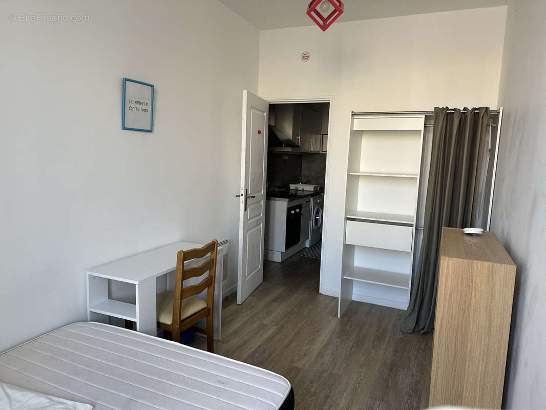 Appartement à MARSEILLE-3E