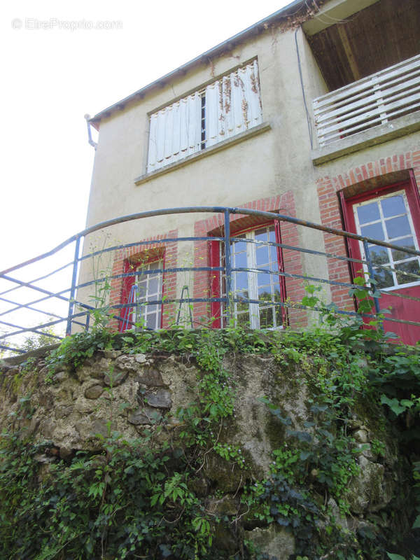 Appartement à BADECON-LE-PIN