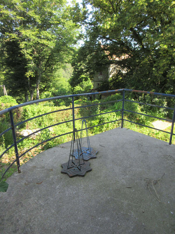 Appartement à BADECON-LE-PIN