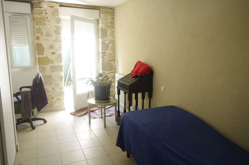 Appartement à VIC-FEZENSAC