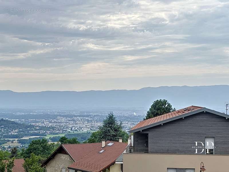 Appartement à LUCINGES