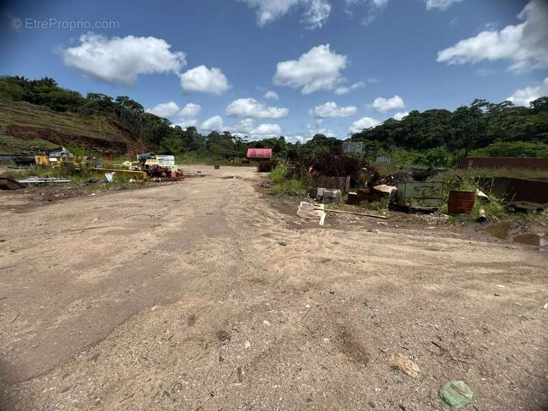 Terrain à KOUROU