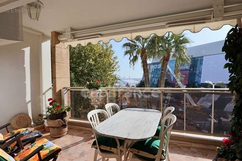 Appartement à CANNES