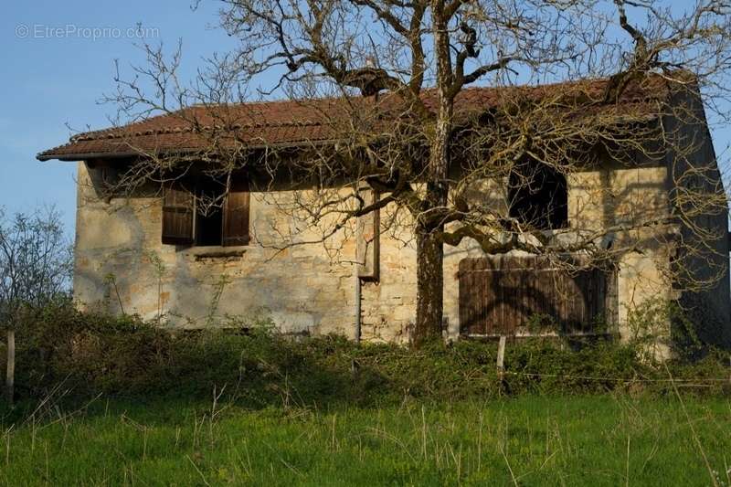 Maison à AMBRONAY