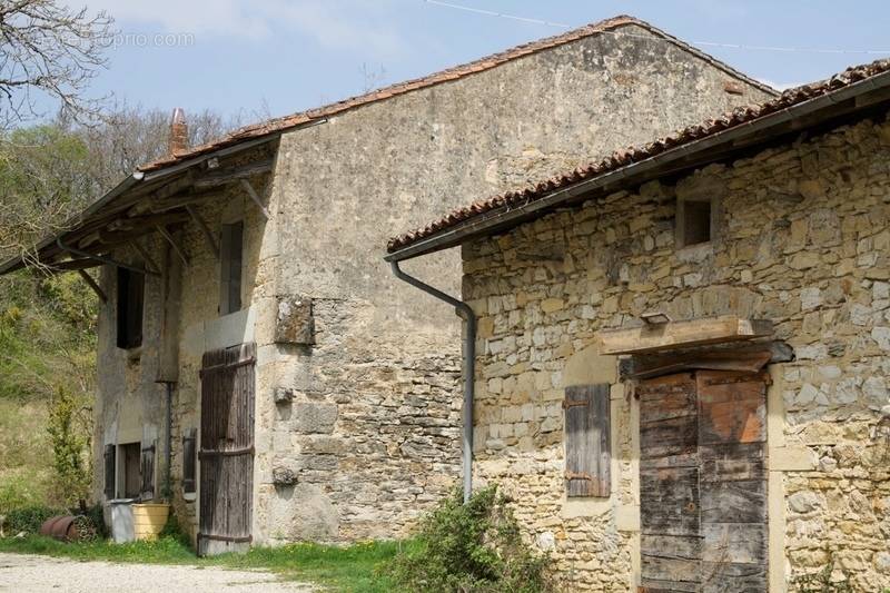 Maison à AMBRONAY