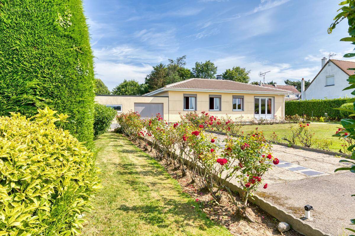 Maison à BORDEAUX-SAINT-CLAIR