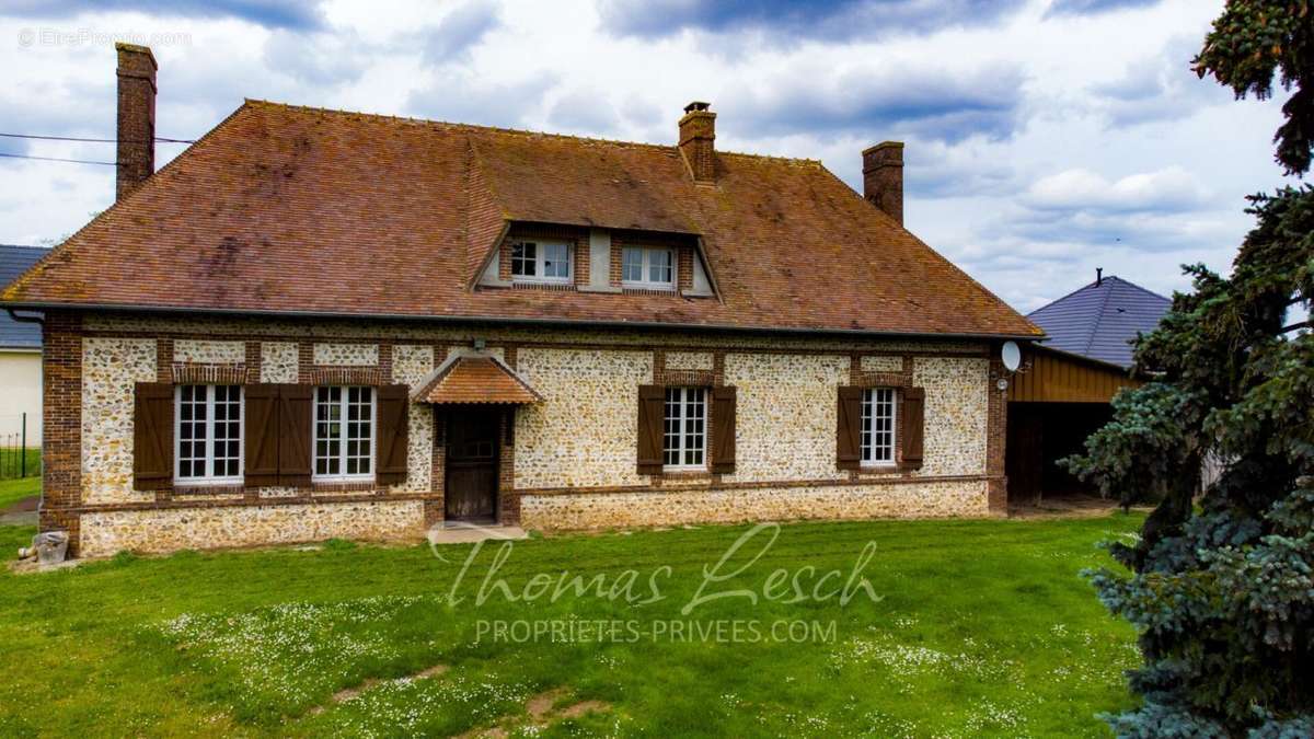 Maison à MARCILLY-LA-CAMPAGNE