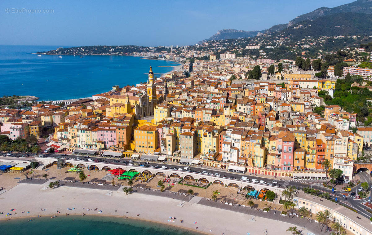 Commerce à MENTON