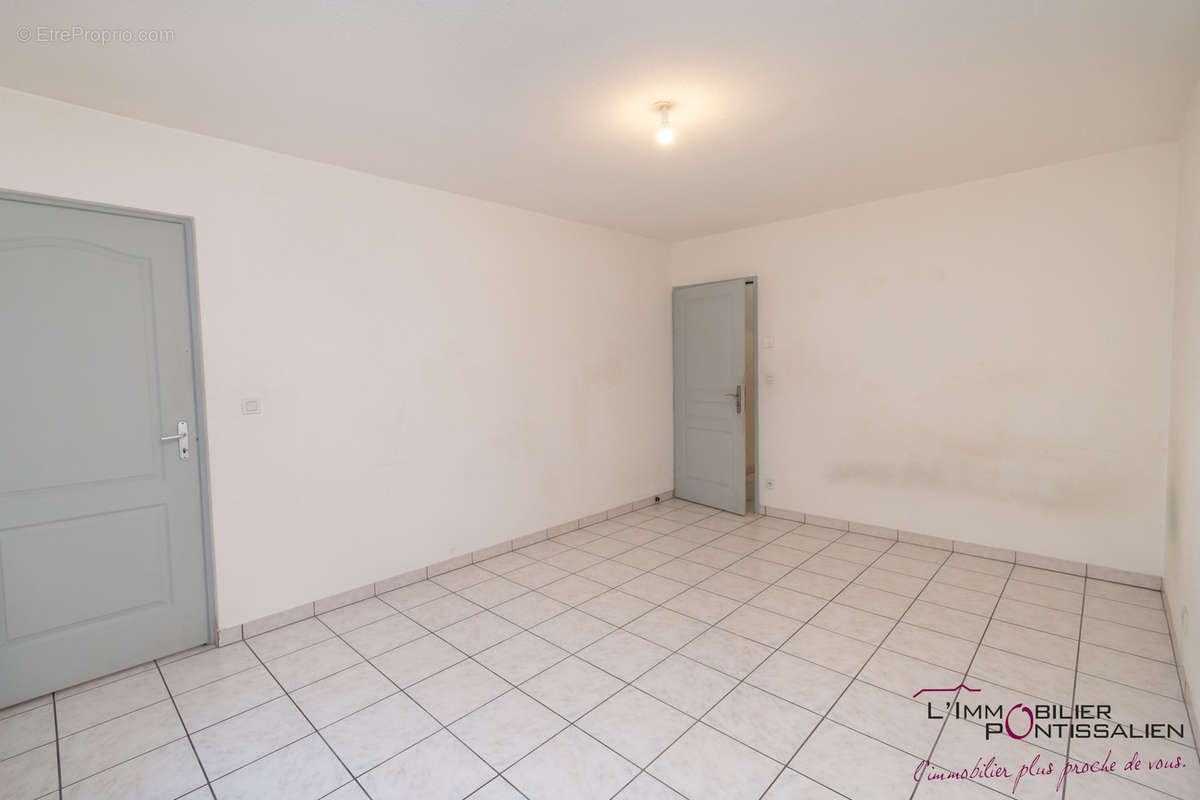 Appartement à PONTARLIER