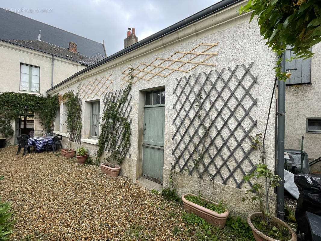 Maison à VILLEDIEU-LE-CHATEAU