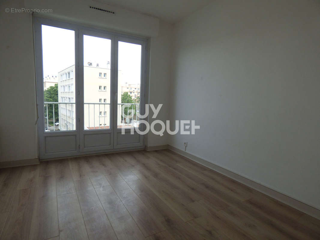 Appartement à LYON-5E