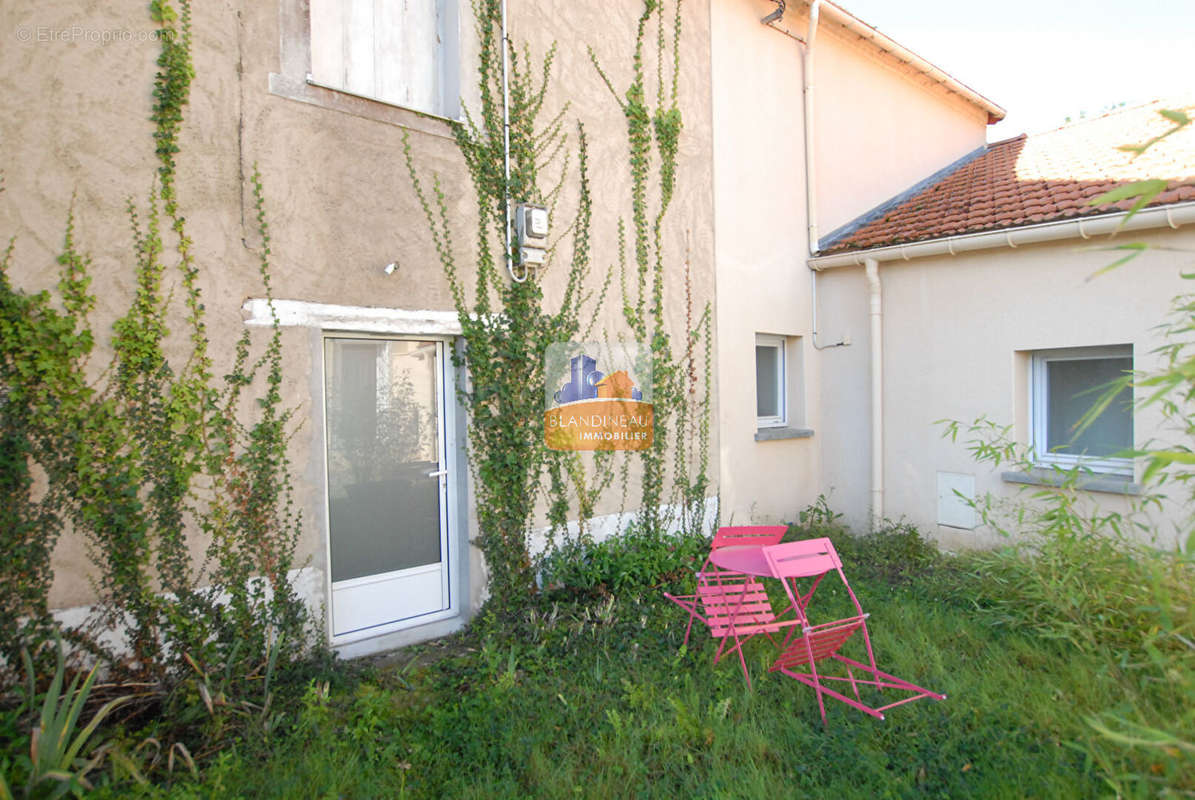 Maison à SAINT-JEAN-DE-BOISEAU