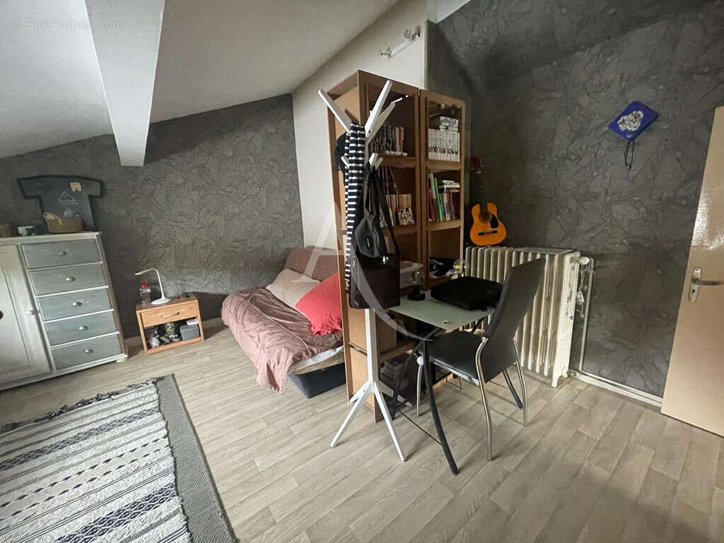 Appartement à SAINTES