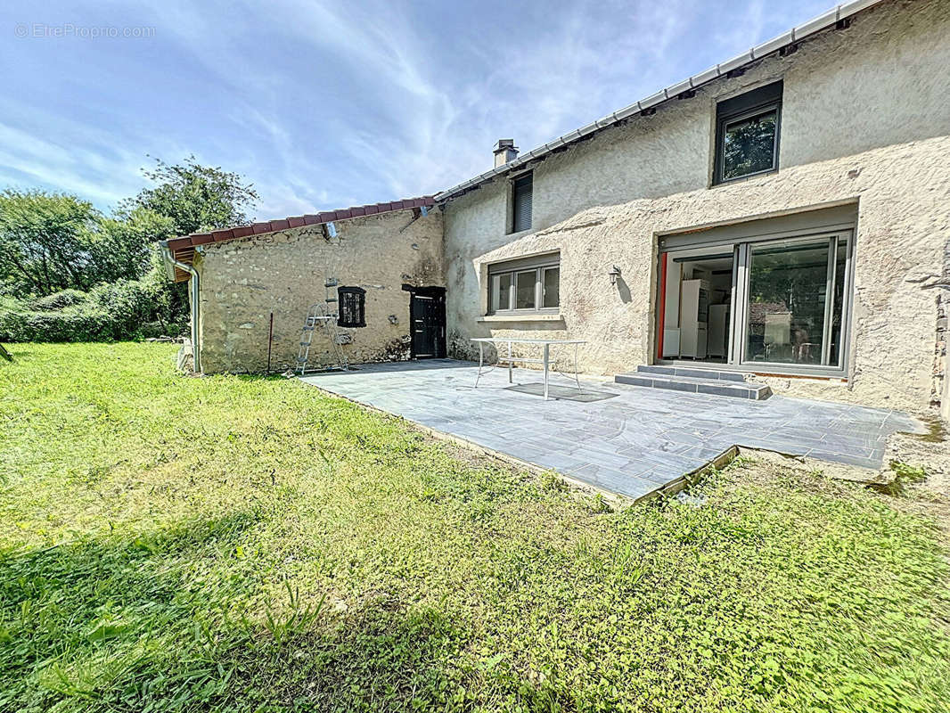 Maison à LIGNY-EN-BARROIS