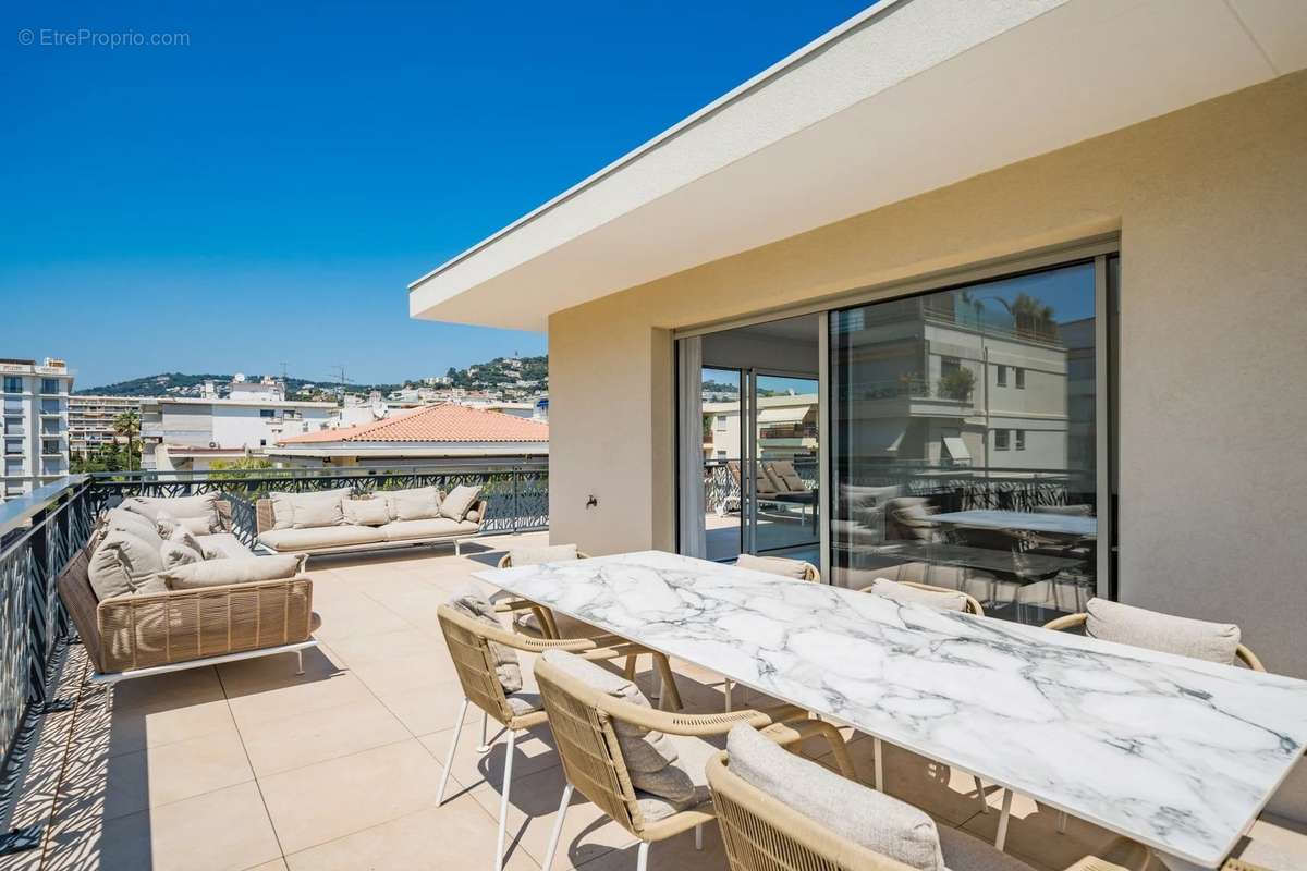 Appartement à CANNES