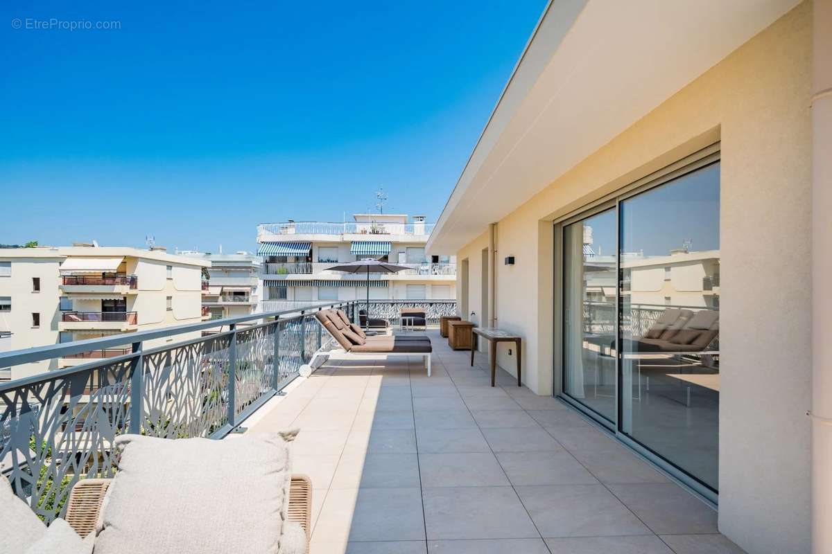 Appartement à CANNES