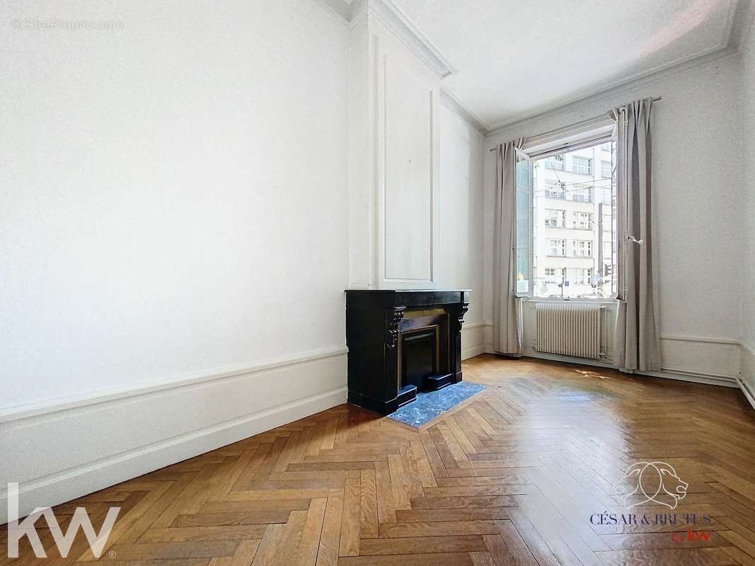 Appartement à LYON-6E