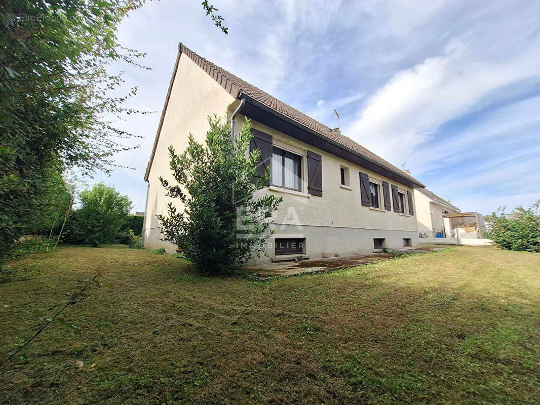 Maison à TERGNIER