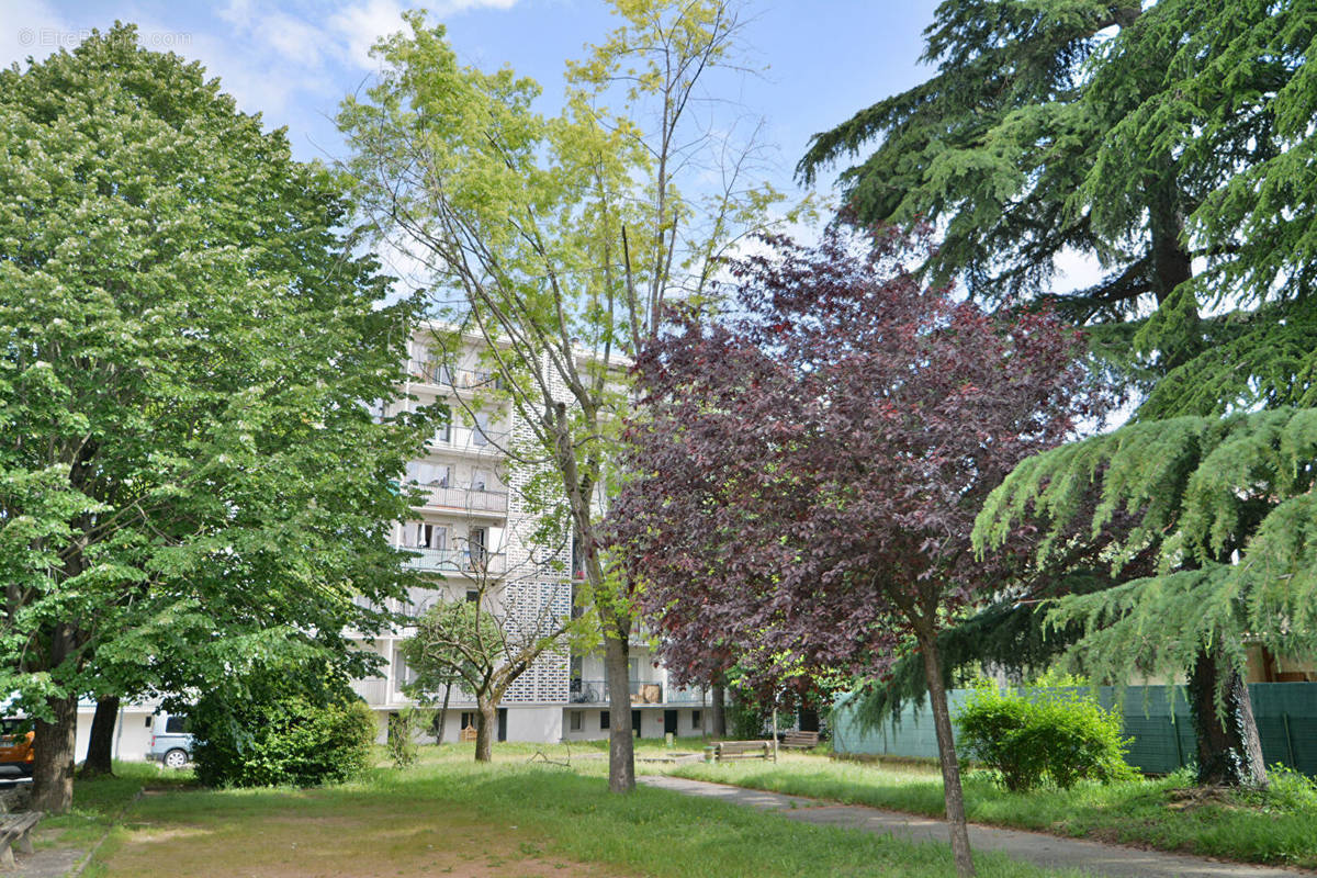 Appartement à VILLEURBANNE