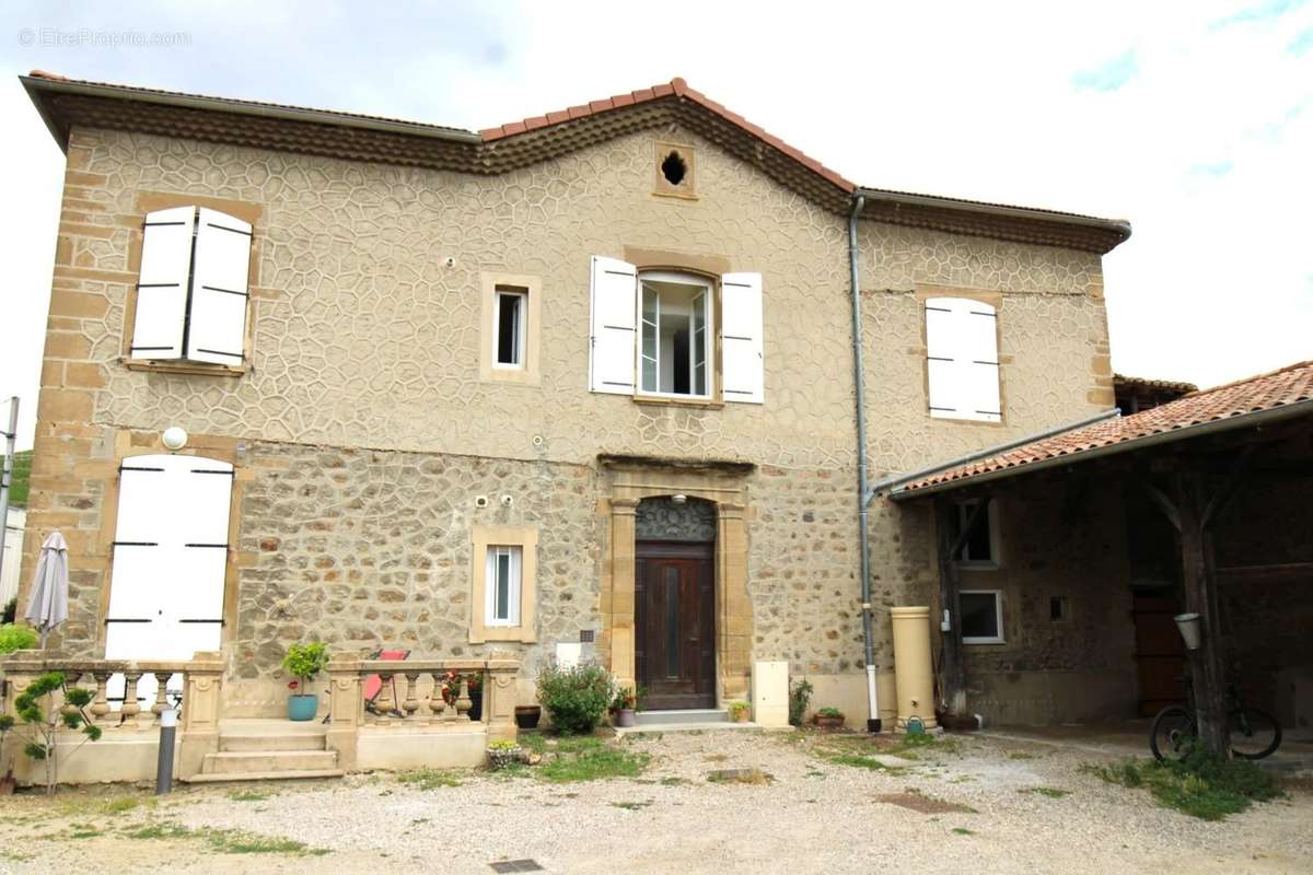 Appartement à AMPUIS