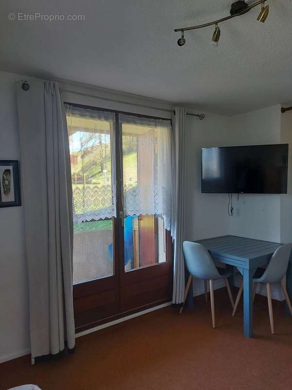 Appartement à SAINT-LEGER-LES-MELEZES