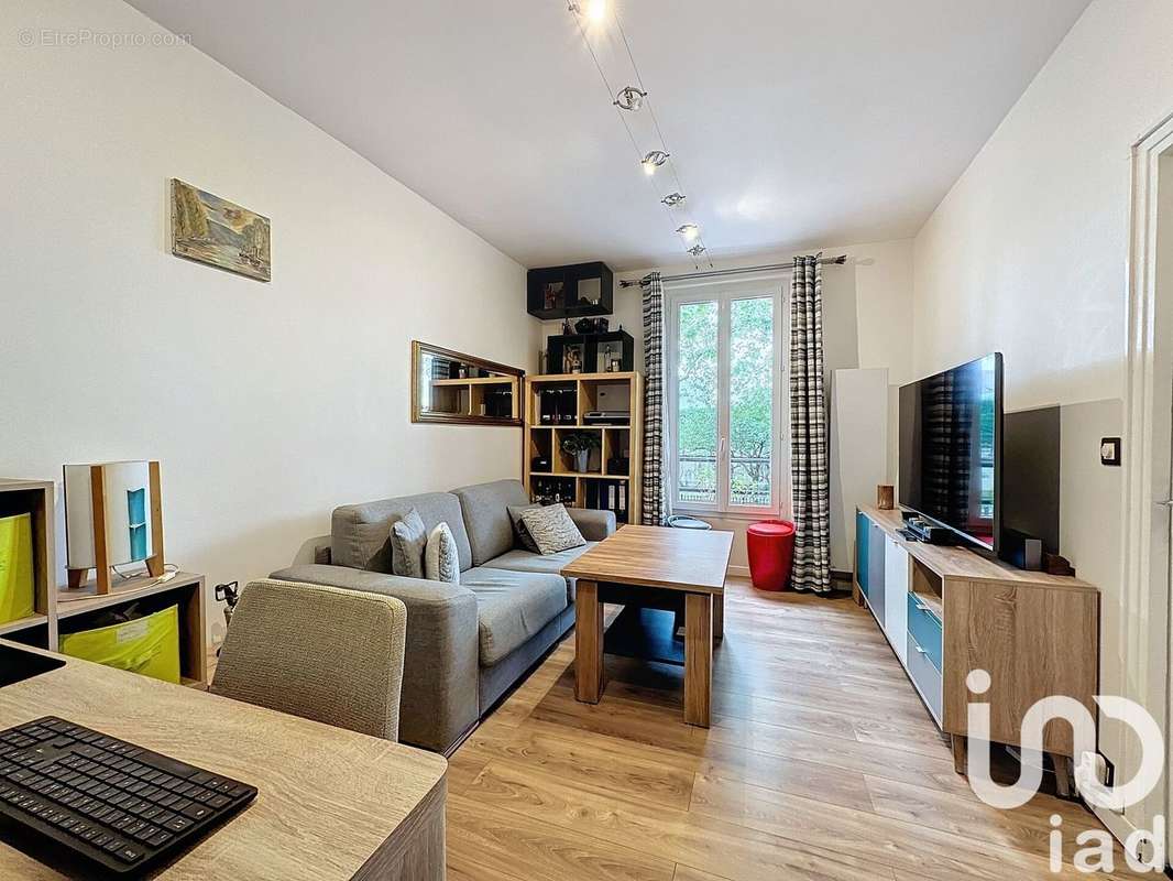 Appartement a louer clichy - 2 pièce(s) - 38 m2 - Surfyn