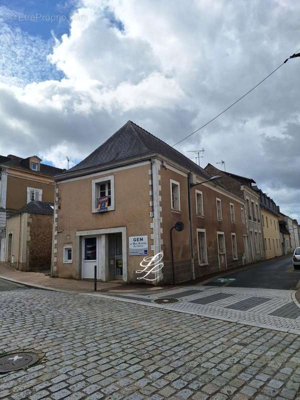 Appartement à SABLE-SUR-SARTHE