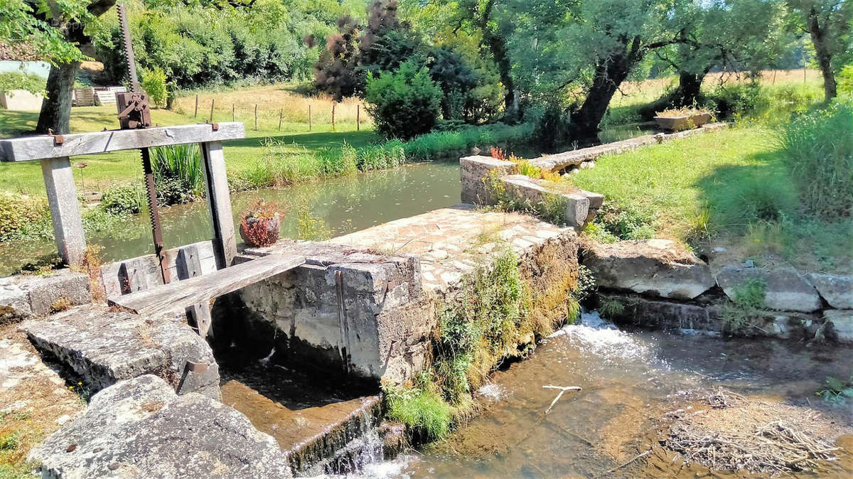 RIVER - Maison à SAINT-CLAUD